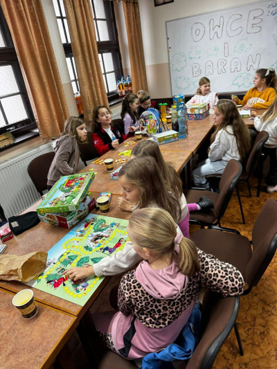 🎲 Radość Wspólnoty ERM — Sobota Pełna Gier i Uśmiechu! 💛